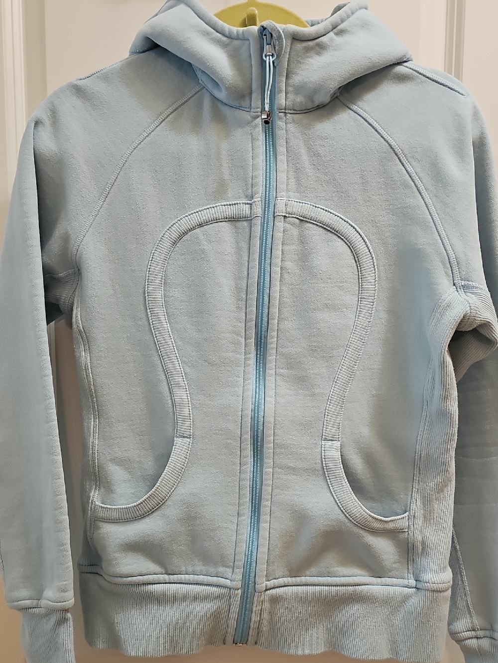 324. Lululemon Scuba Full Zip Hoodie